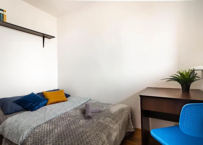 - Ul Mlodych Technikow * Wrocław